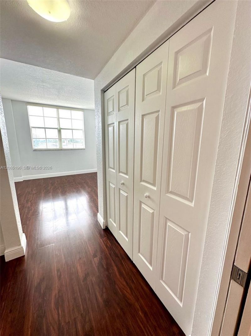 215 SW 42nd Ave , Unit 401, Miami, FL 33134 Photo