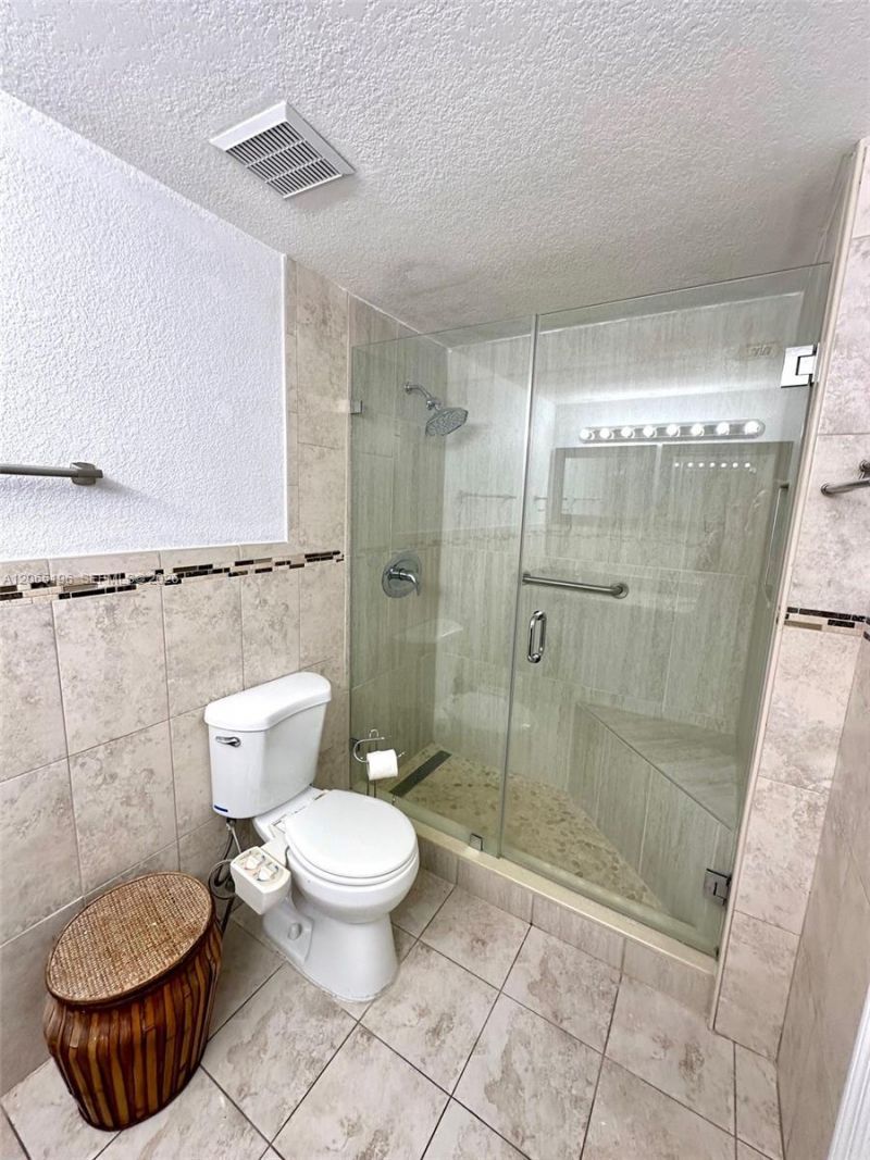 215 SW 42nd Ave , Unit 401, Miami, FL 33134 Photo