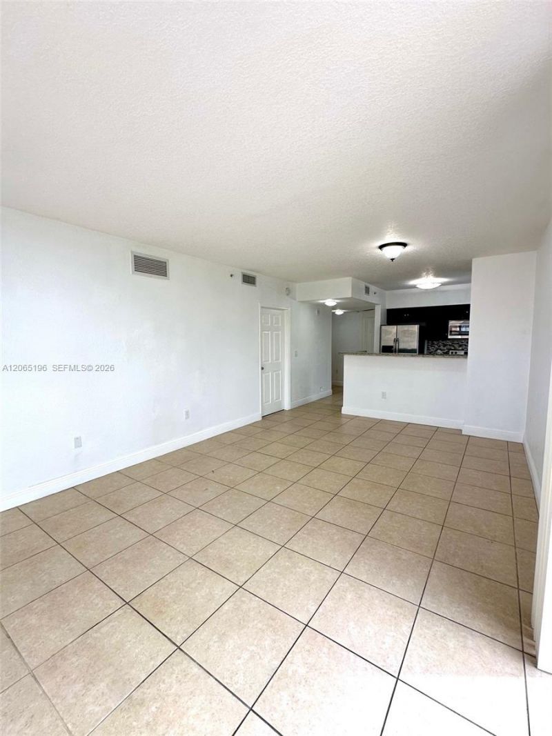 215 SW 42nd Ave , Unit 401, Miami, FL 33134 Photo