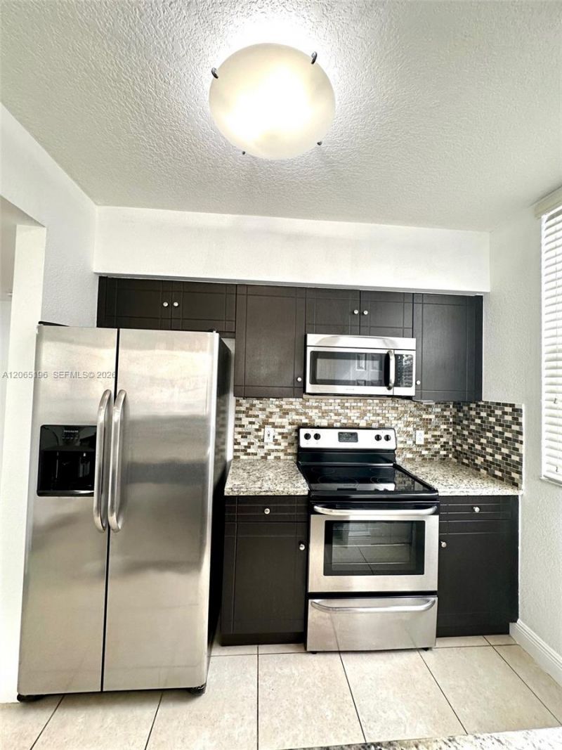 215 SW 42nd Ave , Unit 401, Miami, FL 33134 Photo
