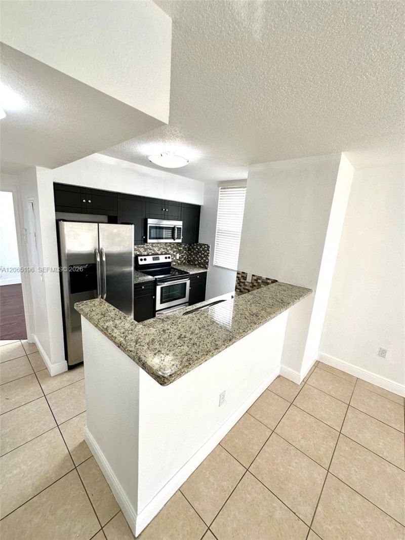 215 SW 42nd Ave , Unit 401, Miami, FL 33134 Photo