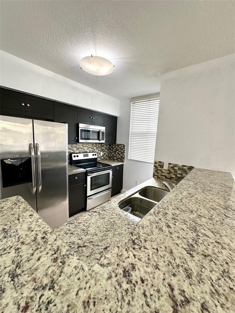 215 SW 42nd Ave , Unit 401, Miami, FL 33134 Photo