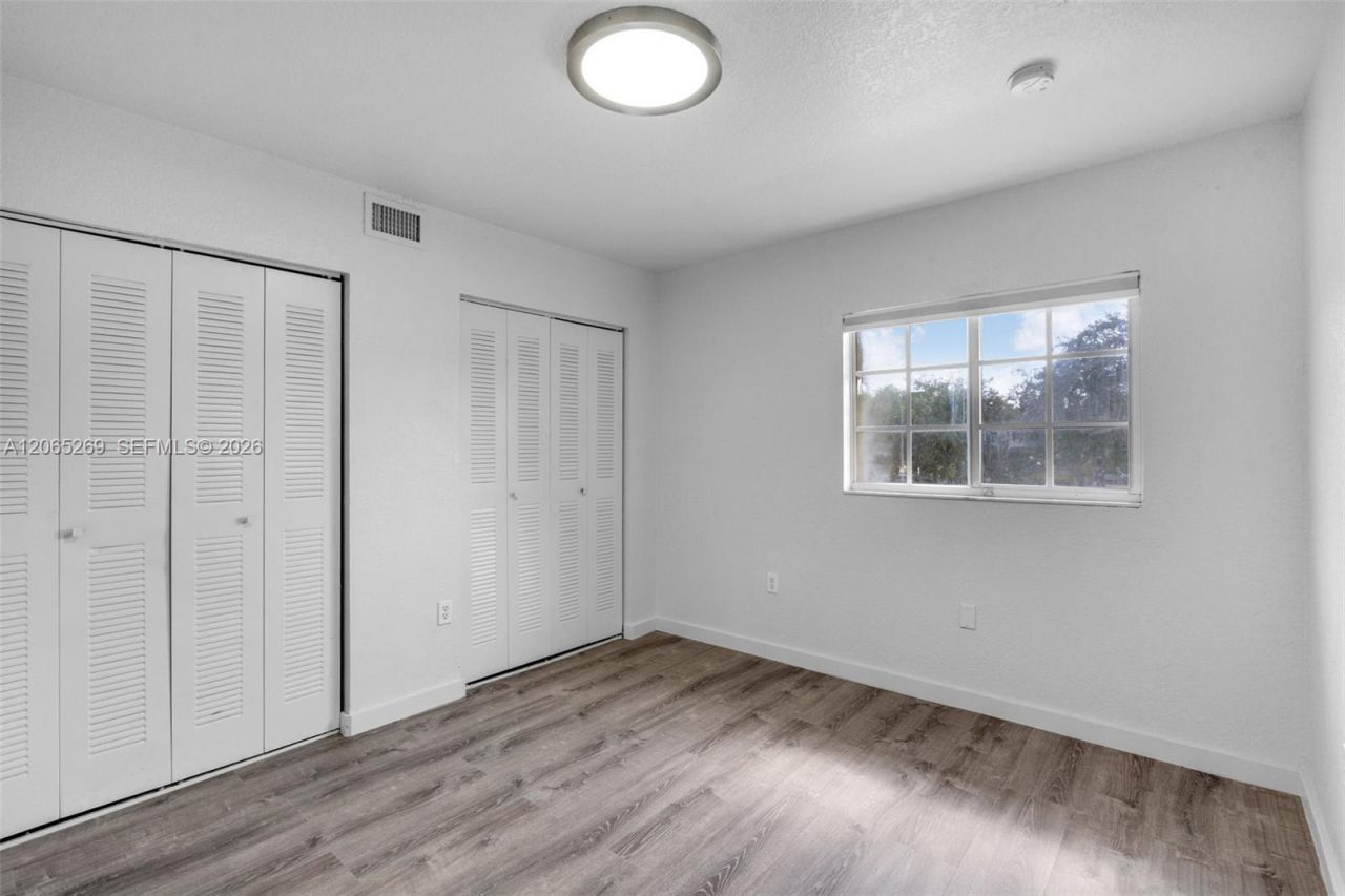 1975 NW 3rd Ct , Unit 39, Miami, FL 33136 Photo