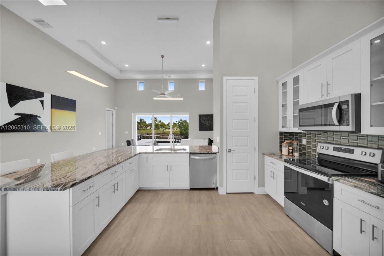 1425 SW 24th , Cape Coral, FL 33991 Photo