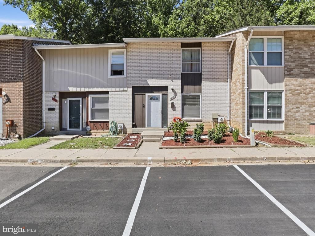 10169 CAMPUS WAY S , UPPER MARLBORO, MD 20774