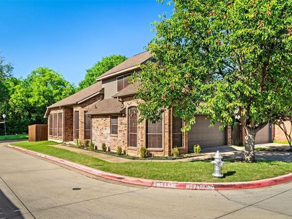 381 Arbor Lane, Euless, TX 76039