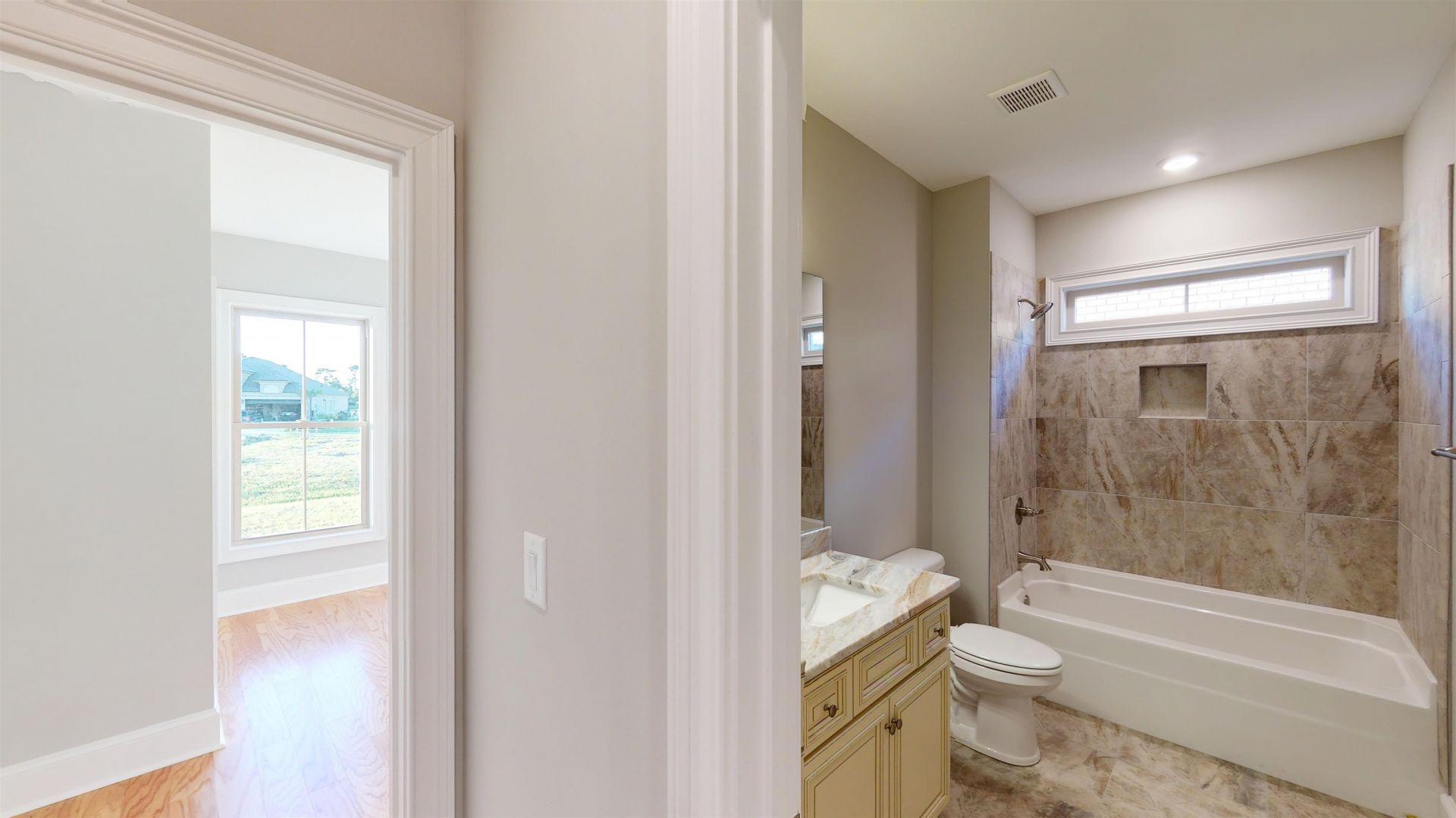 434 Pompano Court Photo 4