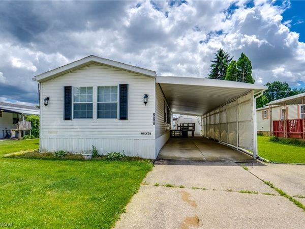 18592 Edwards Road , Unit 223, Doylestown, OH 44230