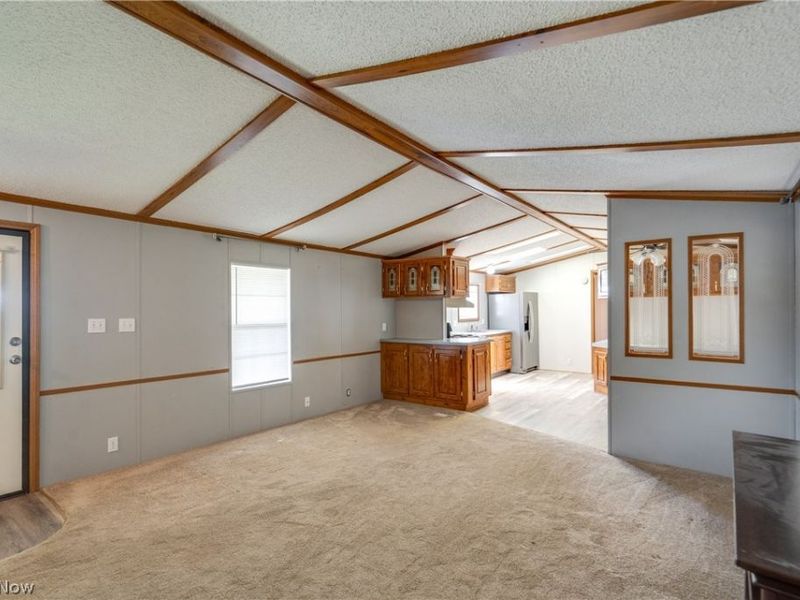 18592 Edwards Road, Unit 223, Doylestown, OH 44230 Photo 7