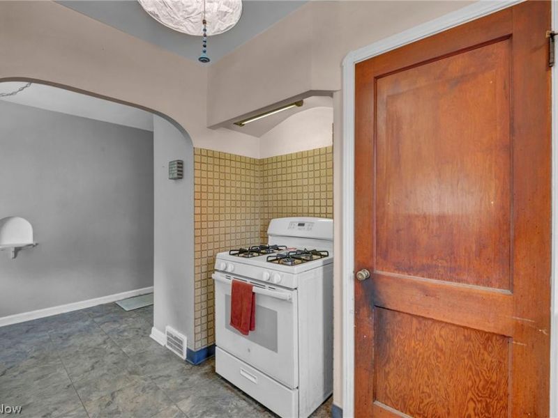 4215 W 143rd, Cleveland, OH 44135 Photo 13