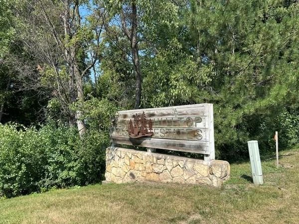 1389 Berry Ridge Road, Unit 103, Eagan, MN 55123