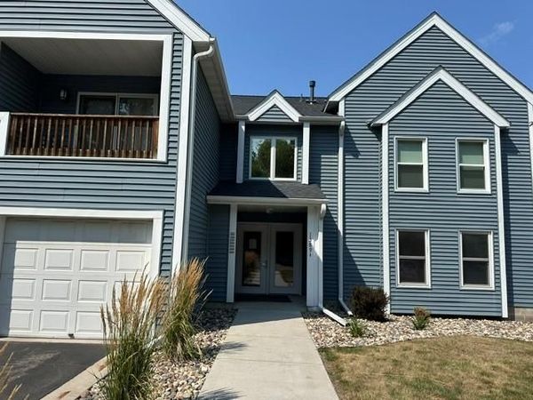 1389 Berry Ridge Road , Unit 103, Eagan, MN 55123