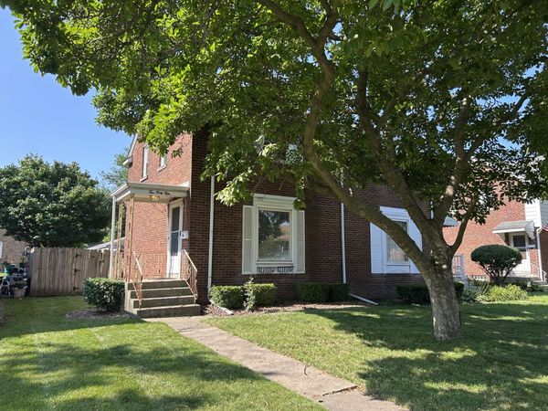 244 Broadmoor Avenue , Munster, IN 46321