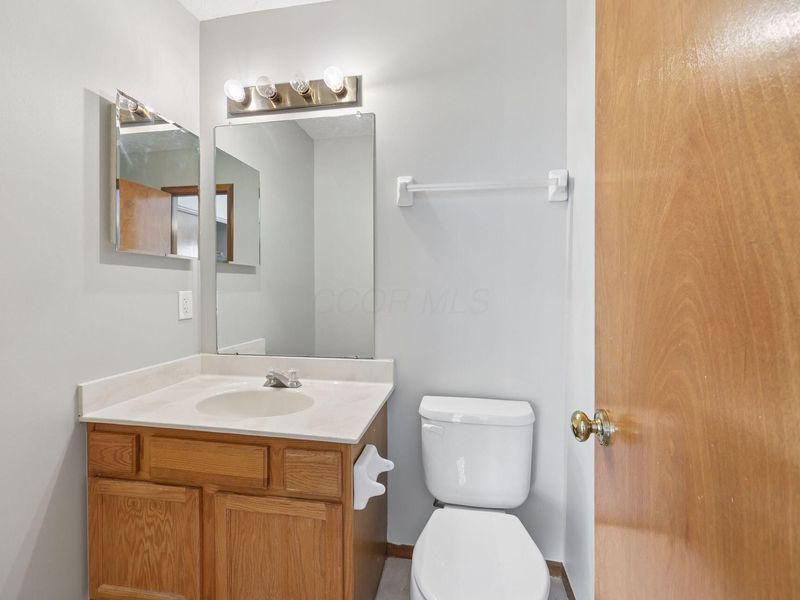 2179 Victoria Park Drive , Columbus, OH 43235 Photo 19