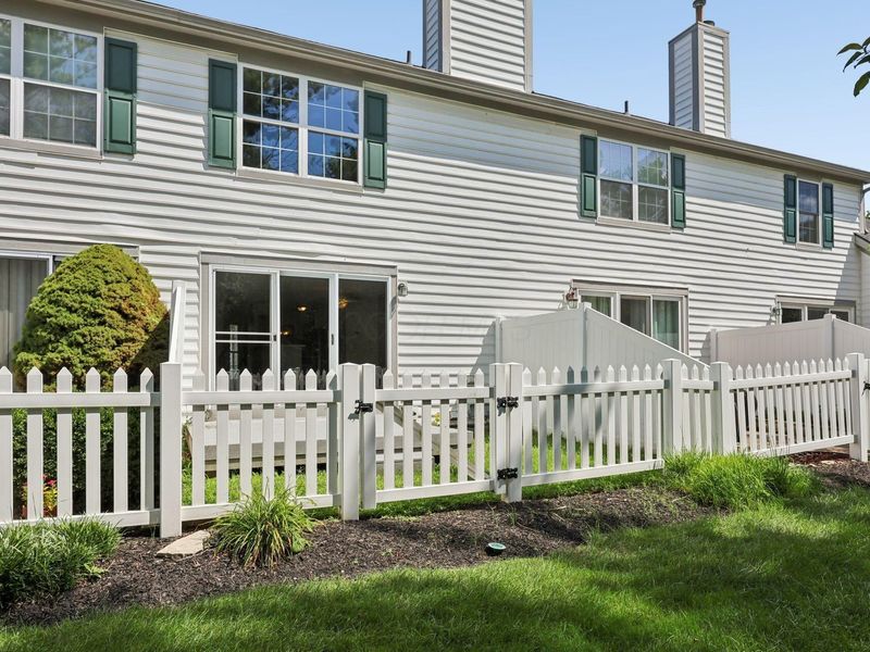 2179 Victoria Park Drive , Columbus, OH 43235 Photo 34
