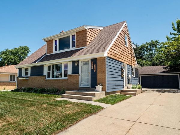 4946 N 108th STREET, Unit 4948, Milwaukee, WI 53225