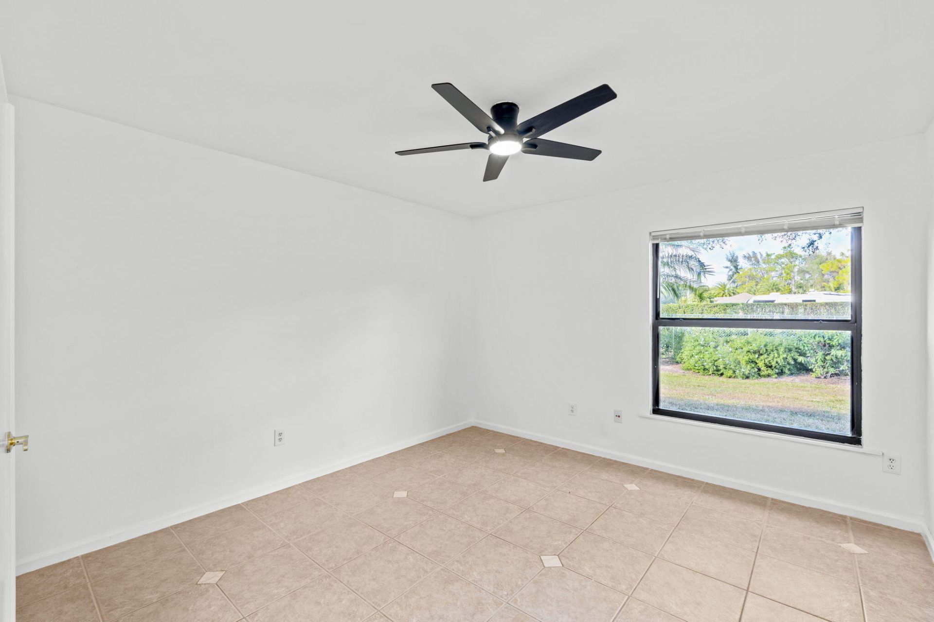 11989 Persimmon Boulevard, The Acreage, FL 33411 Photo
