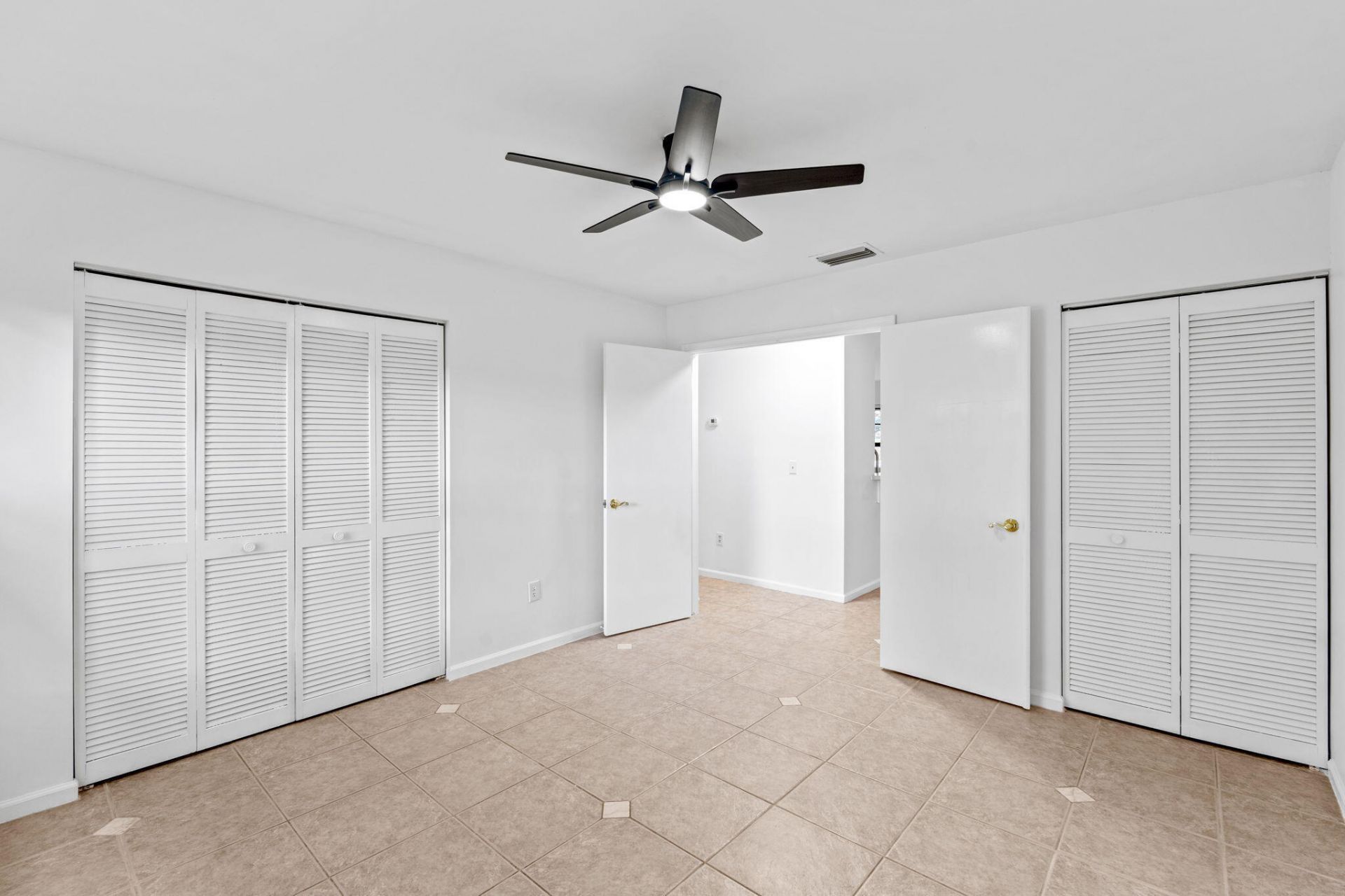 11989 Persimmon Boulevard, The Acreage, FL 33411 Photo
