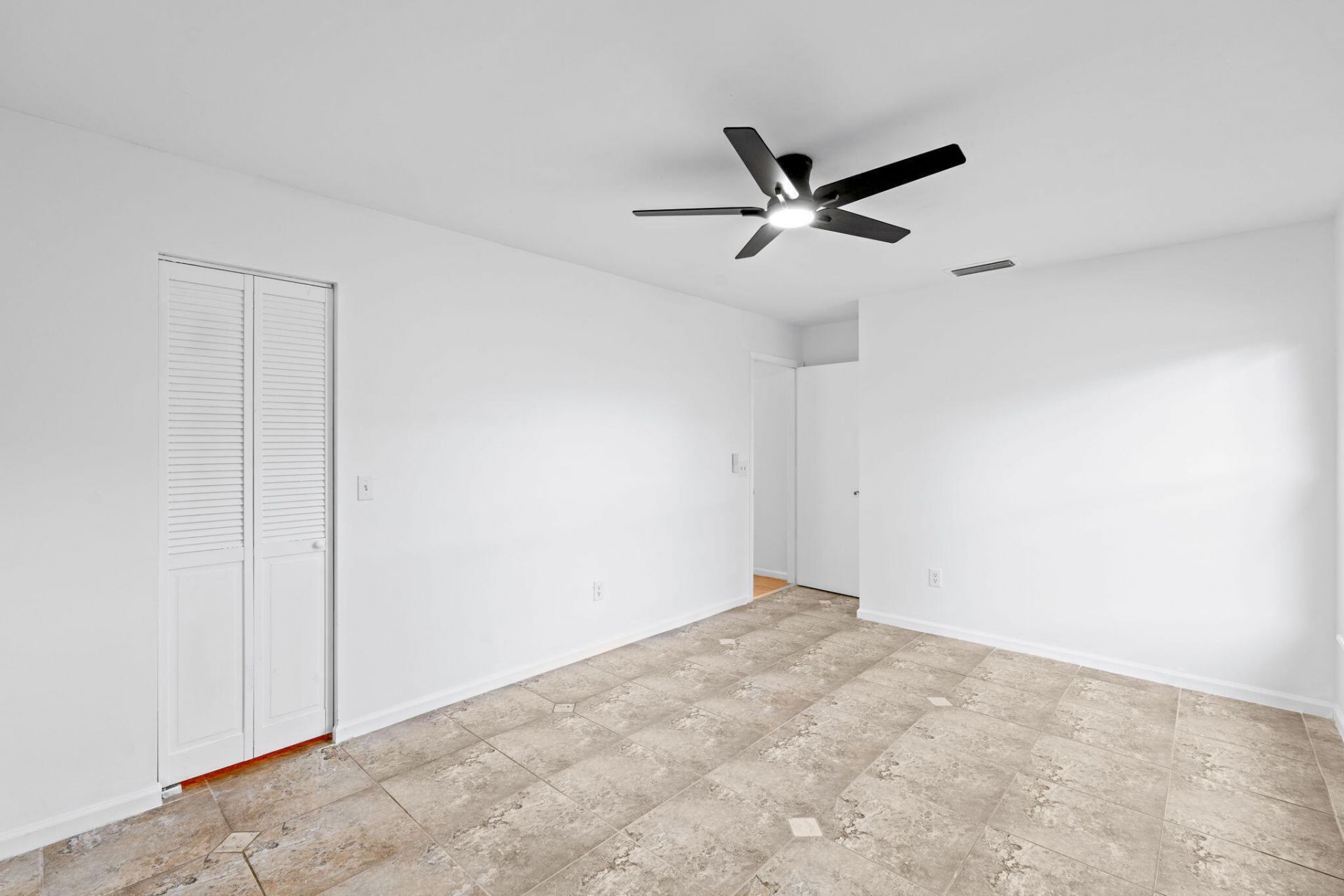 11989 Persimmon Boulevard, The Acreage, FL 33411 Photo