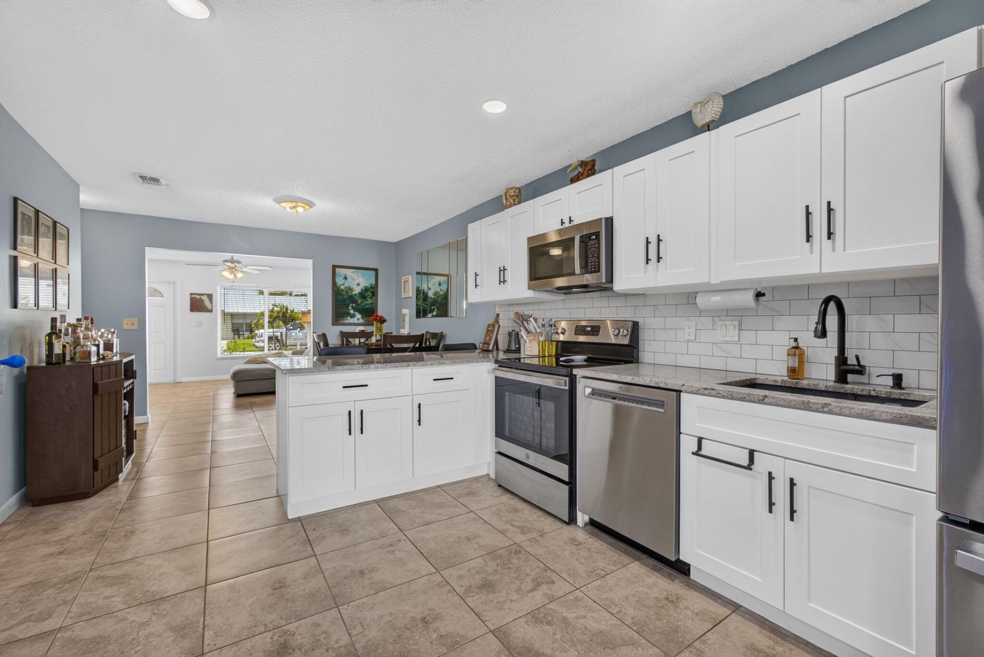 8717 SE Sandy Lane, Hobe Sound, FL 33455 Photo