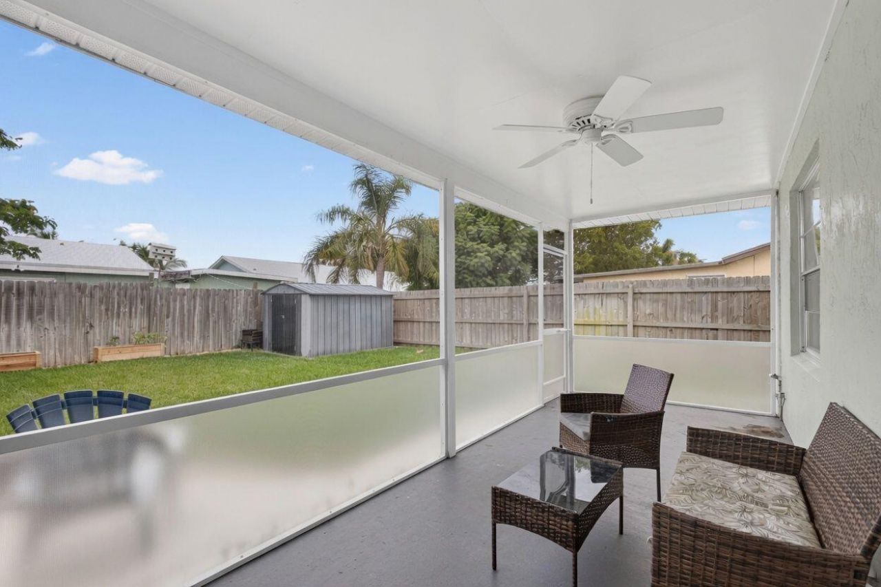 8717 SE Sandy Lane, Hobe Sound, FL 33455 Photo