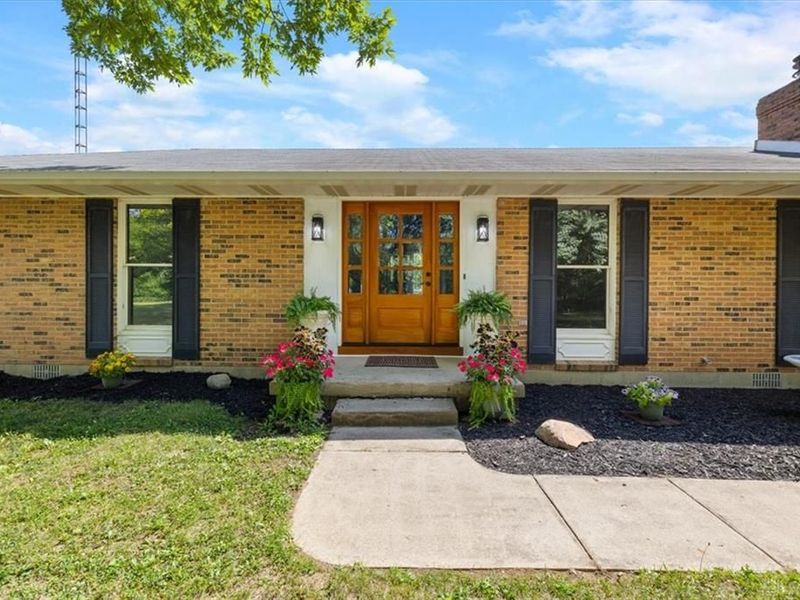 11855 Troy Road, New Carlisle, OH 45344 Photo 10