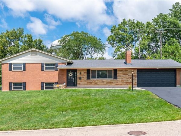 617 Stoneybrook Drive, Kettering, OH 45429