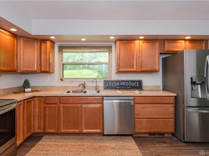 617 Stoneybrook Drive, Kettering, OH 45429 Photo 13
