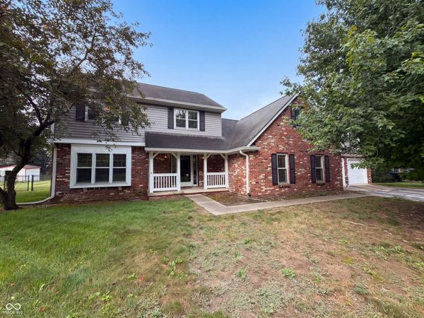 8005 Edgewood Court , Plainfield, IN 46168