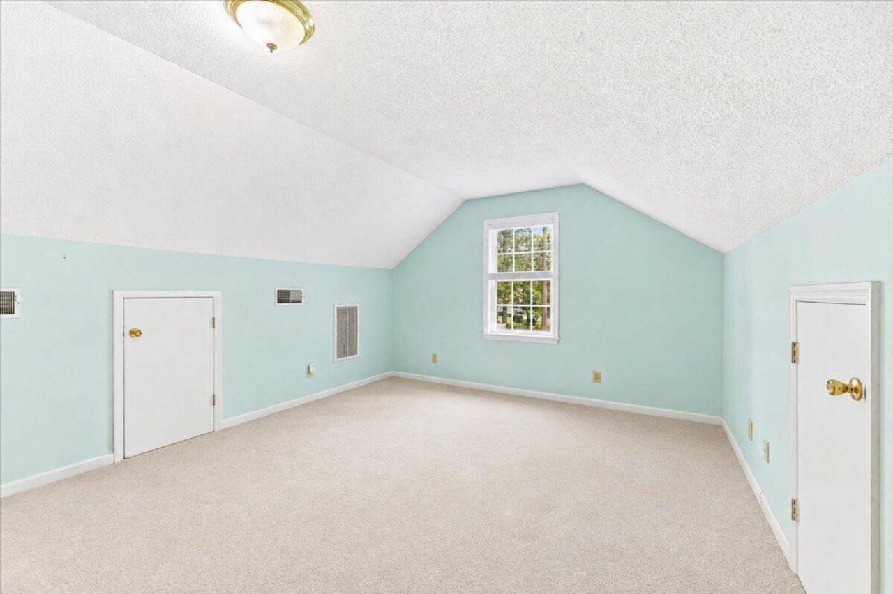 1012 Crooked Stick Court Photo 13