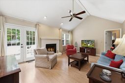 1012 Crooked Stick Court photo 4
