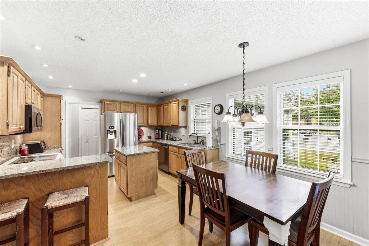 1012 Crooked Stick Court Photo 8