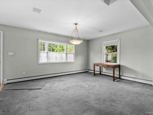 53 12th Street , Carle Place, NY 11514
