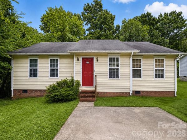 910 2nd Street , Spencer, NC 28159