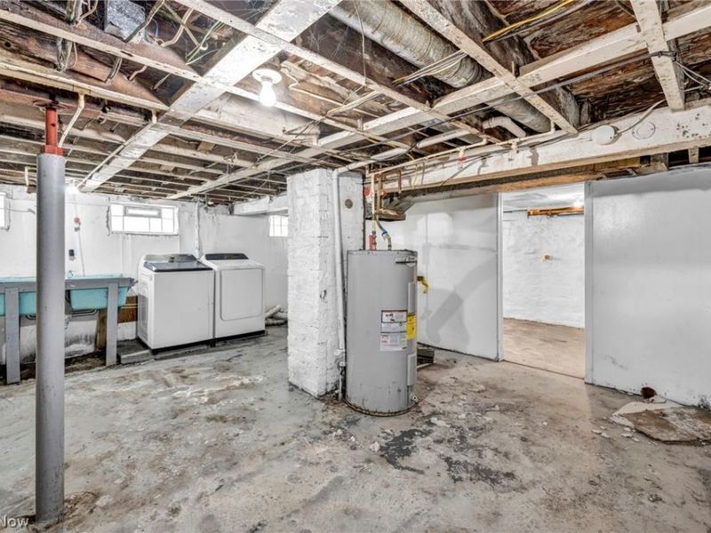3069 E 67th Street , Cleveland, OH 44127 Photo 36