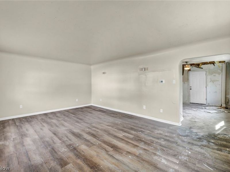 3069 E 67th Street , Cleveland, OH 44127 Photo 5