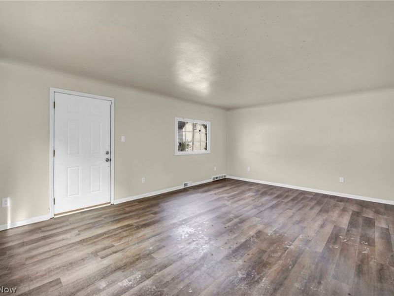 3069 E 67th Street , Cleveland, OH 44127 Photo 6