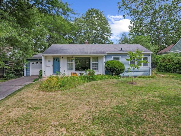 851 Mt Pleasant Avenue, Ann Arbor, MI 48103