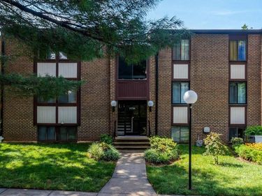 9731 KINGS CROWN COURT, Unit 201, FAIRFAX, VA 22031