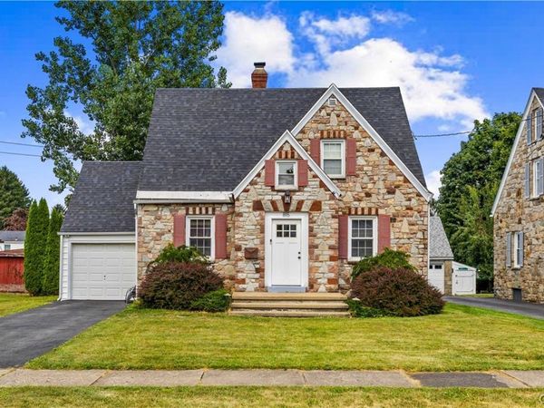 815 James Street , Utica, NY 13501
