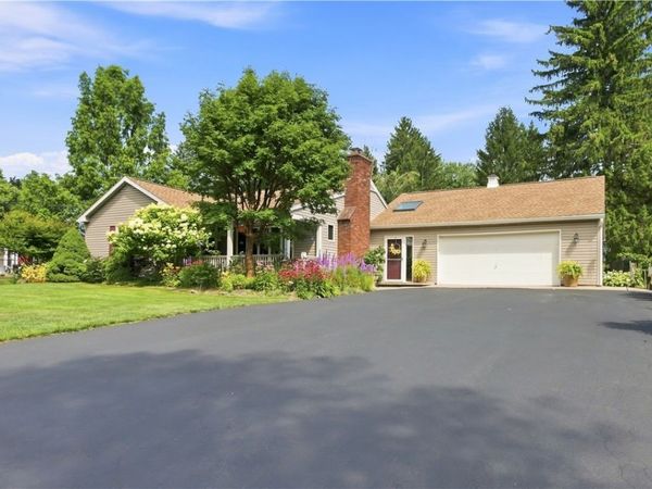598 Van Alstyne Road , Webster, NY 14580