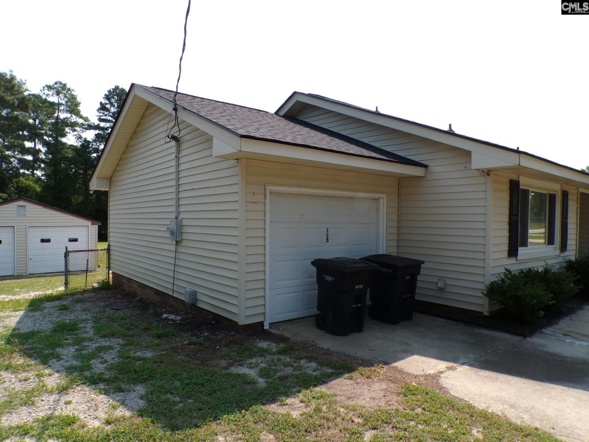 115 Sunset Strip Photo 18