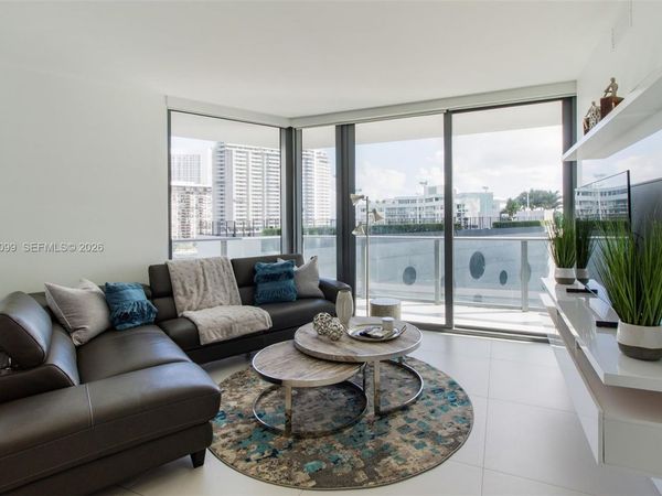 501 NE 31st St, Unit 701, Miami, FL 33137