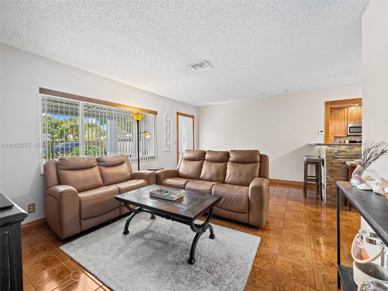 2841 NW 69th Ct, Fort Lauderdale, FL 33309 Photo