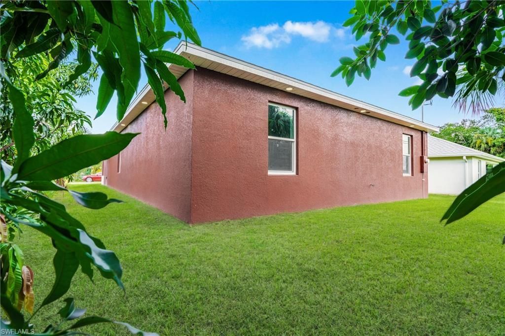 2109 Jaylen Watkins St, Fort Myers, FL 33916 Photo