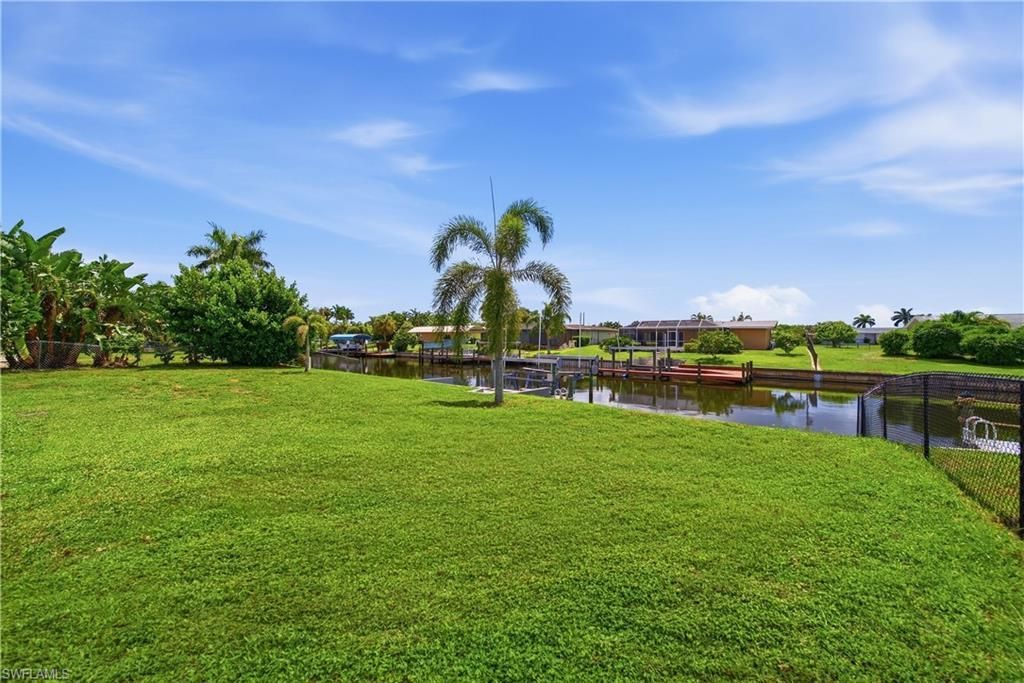 3106 SE 18th Pl, Cape Coral, FL 33904 Photo
