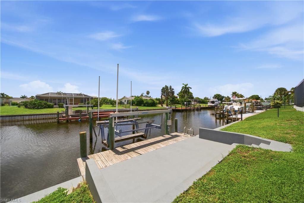 3106 SE 18th Pl, Cape Coral, FL 33904 Photo