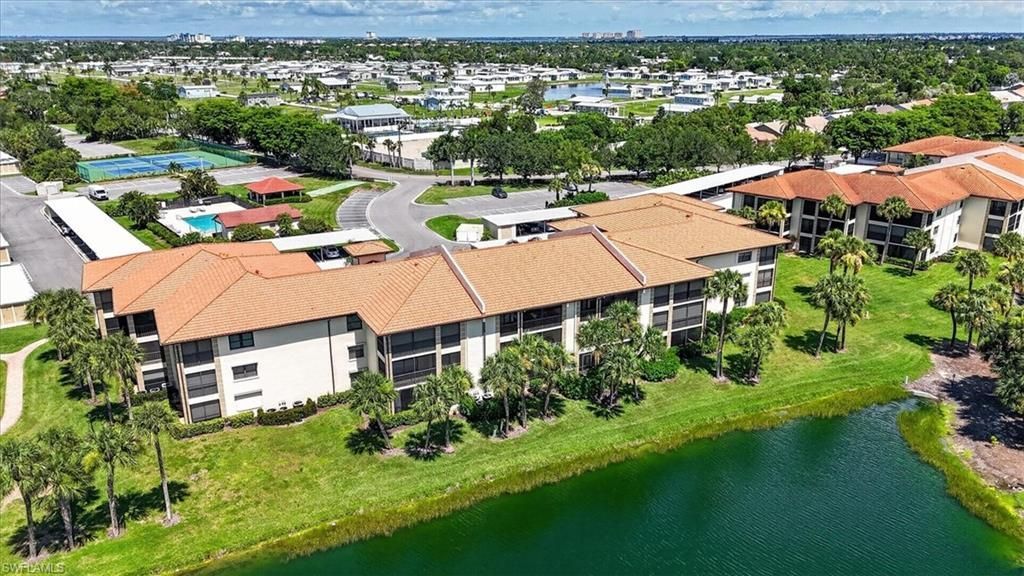 12601 Kelly Sands Way , Unit 422, Fort Myers, FL 33908 Photo