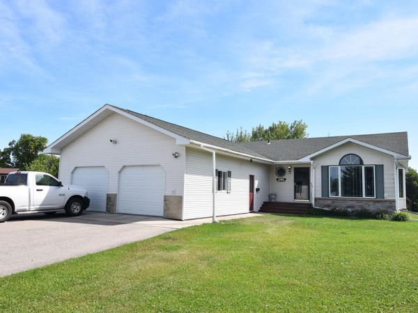 220 4th Avenue SW, Baudette, MN 56623