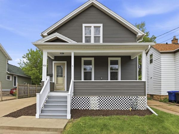 851 FRANKLIN STREET, Oshkosh, WI 54901
